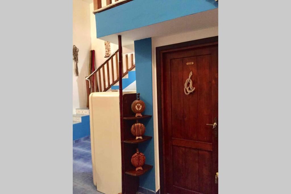 Casa Ada - Incantevole Loft In Centro ランペドゥーザ エクステリア 写真