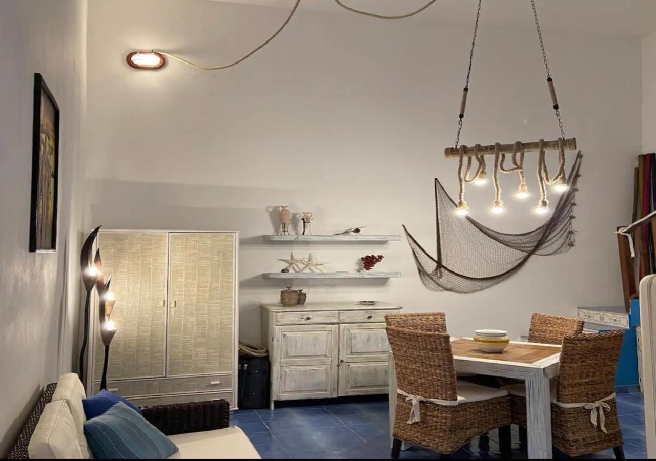 Casa Ada - Incantevole Loft In Centro ランペドゥーザ エクステリア 写真